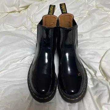 닥터마틴 첼시 부츠