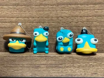 피아니스와 파브 페리 어디야? 쫀득 마스코트