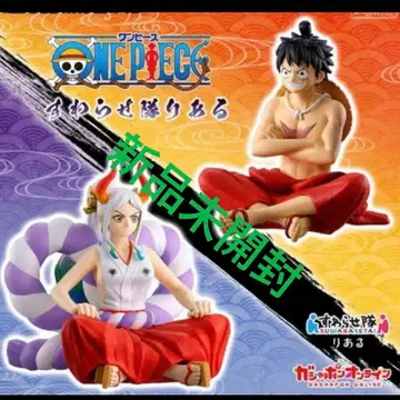 원피스 피규어 앉아있는 리얼 루피, 야마토 총 2점