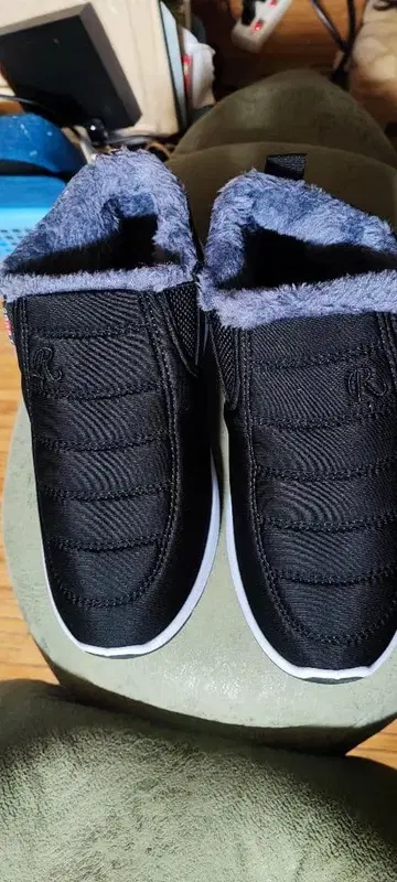 블랙 퍼 안감 따뜻한 슈즈 새상품