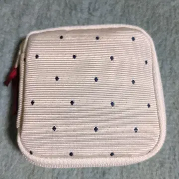 아티잔 앤 아티스트 파우치