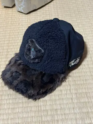 댄스 위드 드래곤 레오파드 퍼 캡