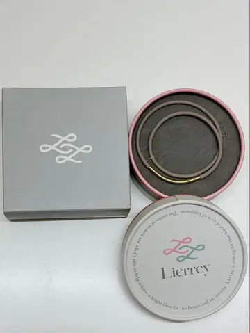 [ 새상품 미사용 ] Lierrey 루프 목걸이 정품 자택 보관