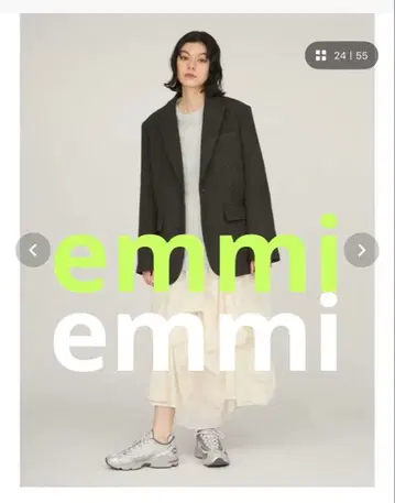emmi 2025AW 울 테일러드 자켓