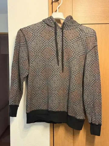 폴스미스 후드 부착 후드티