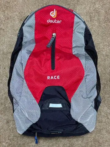 deuter 도이터 레이스 소형 경량 백팩