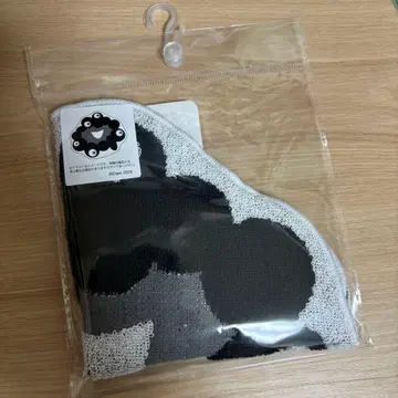 블랙 미야쿠미야쿠 자카드 타월