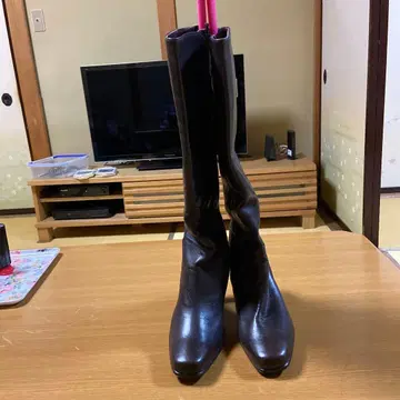 다크 브라운 가죽 롱 부츠 힐 8cm