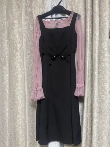 EATME 슬리브 원피스 블랙/핑크 택 포함 새상품