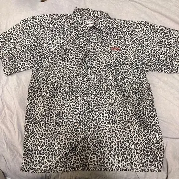 BADWAY 레오파드 무늬 반팔 셔츠