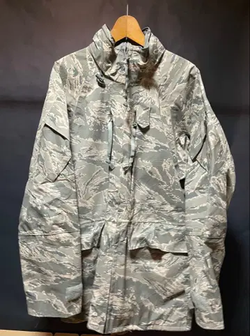 US 에어포스 타이거 스트라이프 후드티