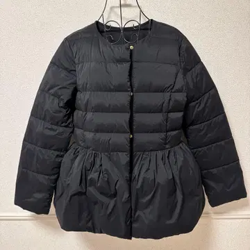 블랙 다운 자켓 플레어 실루엣