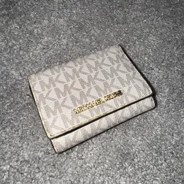 MICHAEL KORS 3단 폴더형 지갑 베이지