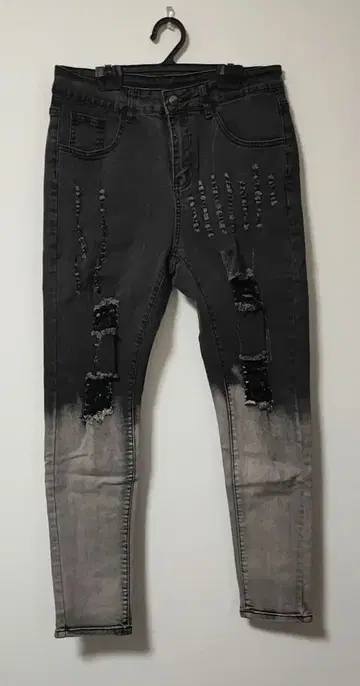 그라데이션 데미지 가공 스키니 데님