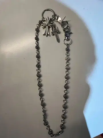 실버 크로스 모티브 지갑 체인