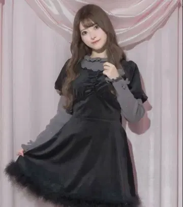 [미사용 새상품] pium 퍼프 슬리브 퍼 원피스 블랙 벨로아