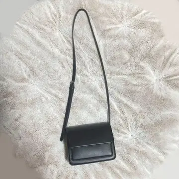 GU 블랙 숄더백 캐주얼 걸리시