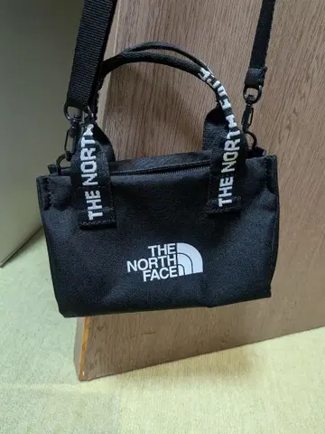 THE NORTH FACE 숄더백 블랙