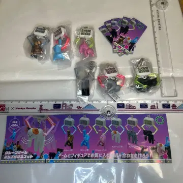 가챠 뽑기 게임 플라플라 마스코트 6종 컴프 세트입니다.