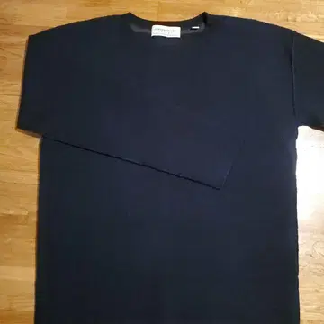 TOMORROWLAND 네이비 크루넥 스웨터