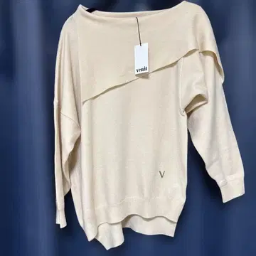 venit 베이지 긴팔 니트 38