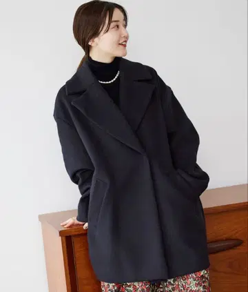 IENA MANTECO 코쿤 숏코트