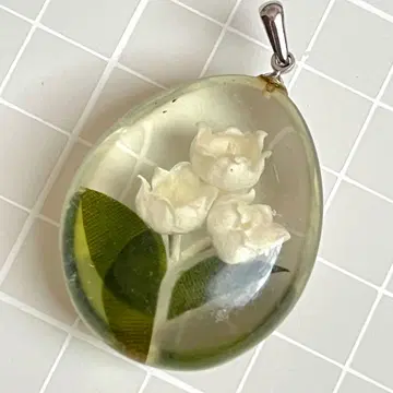 펜던트 탑 1 귀여운! 수중 꽃 스즈란