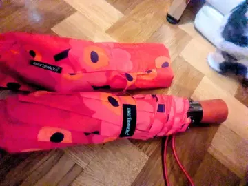 marimekko 꽃무늬 접이식 우산 빨간색