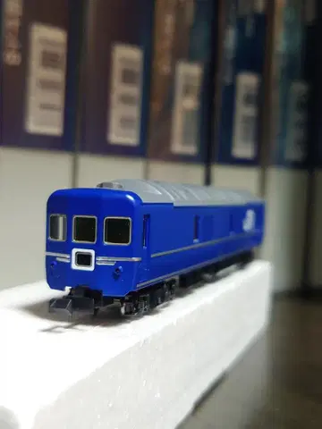 토믹스 카니 24 4 초기형 스커트 JR 마크 부착