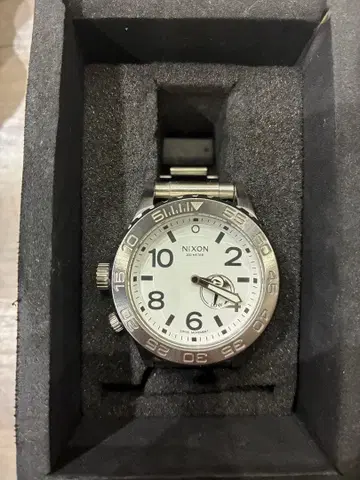 NIXON 손목시계 42-20