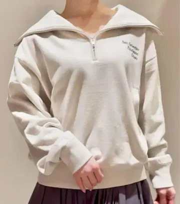 SNIDEL 스나이델 스키퍼 로고 맨투맨