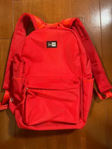New Era 빨간색 백팩