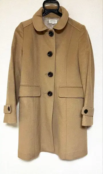 에스트네이션 코트