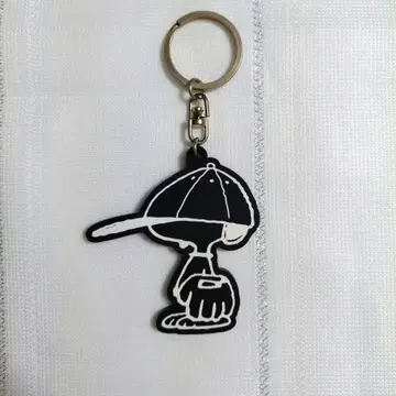 SNOOPY MUSEUM TOKYO 스누피 뮤지엄 러버 키링