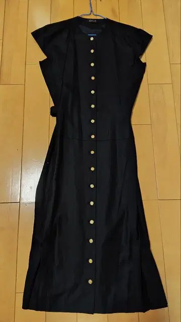 bigi 원피스 블랙 90년대 빈티지 어깨 패드 슬리브리스