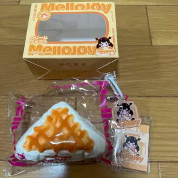 멜로조이 mellojoy 크림 와플 삼각형