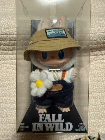 [ 미개봉 새상품 ] POPMART 팝마트 라브브 FALL IN WILD