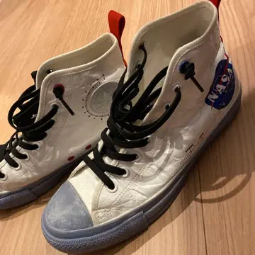 Converse NASA 콜라보 스니커즈
