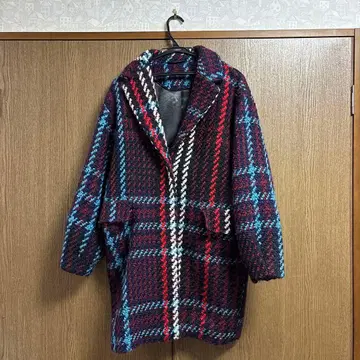 체크 무늬 코트