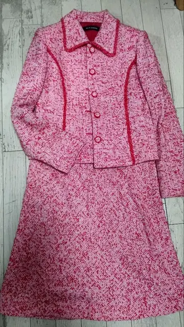 [ 새상품급 ] 핑크 트위드 수트