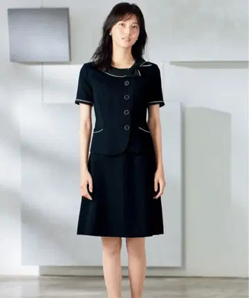 앙조아(en joie) 오버 블라우스: 중고품