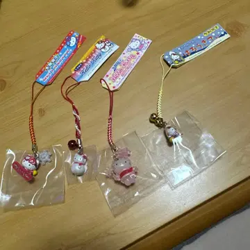 [레어] 겨울 한정 키티 끈 스트랩 4종 세트