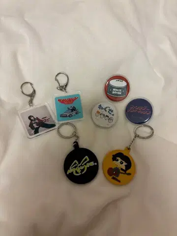 곱슬머리. 캔뱃지 키링