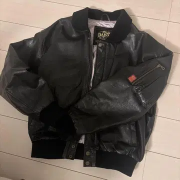 DAKOTA 레더 봄버 자켓 블랙