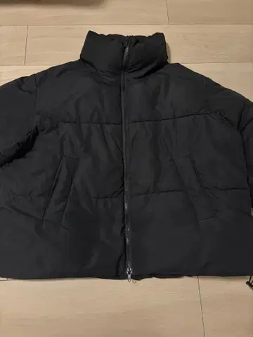 GRL 블랙 다운 자켓