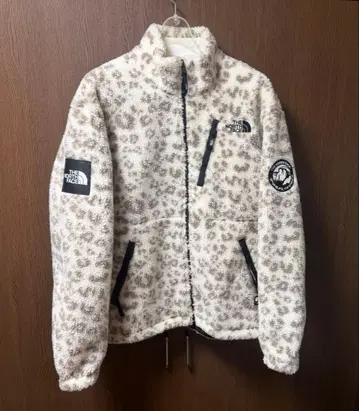 THE NORTH FACE 레오파드 무늬 플리스 자켓 한국 한정판