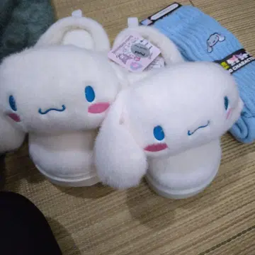 푹신푹신 시나몬 캐릭터 슬리퍼 화이트