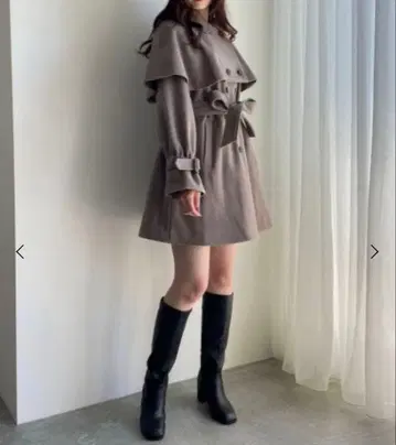 MAJESTIC LEGON 케이프 세트 미디 코트