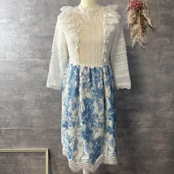 체스티 레이스 도킹 원피스 자수 꽃무늬 블루 화이트 0 사이즈