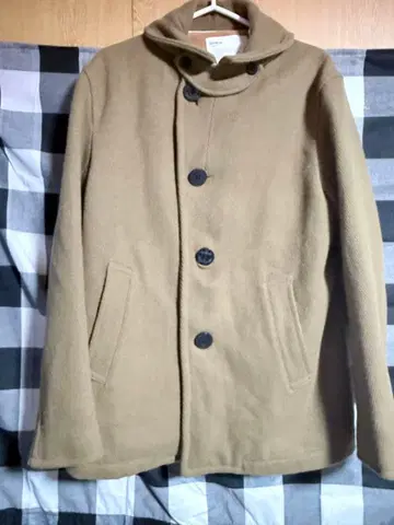 Cloaklet 베이지 더플 코트 M 사이즈